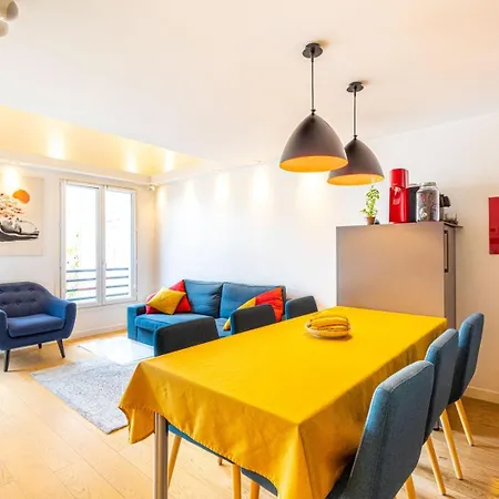 Guestready - Colourful Getaway Near Eiffel Tower דירה *