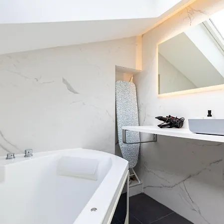 Apartmán Guestready - Colourful Getaway Near Eiffel Tower Paříž