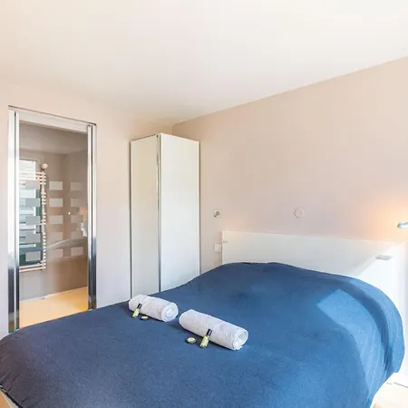 Guestready - Colourful Getaway Near Eiffel Tower Apartmán
